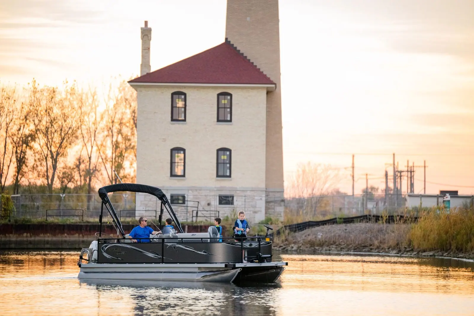 Angler Quest Panfish on the water