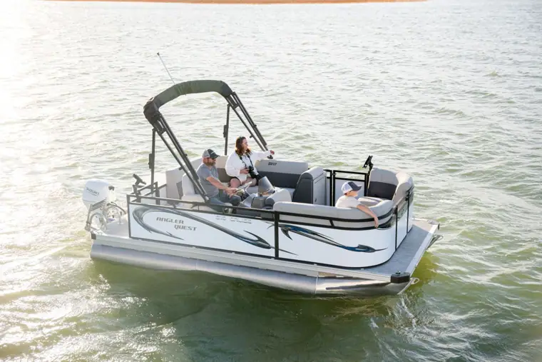 16-foot Panfish Cruise on the water